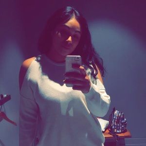 Meet your Posher, Samantha